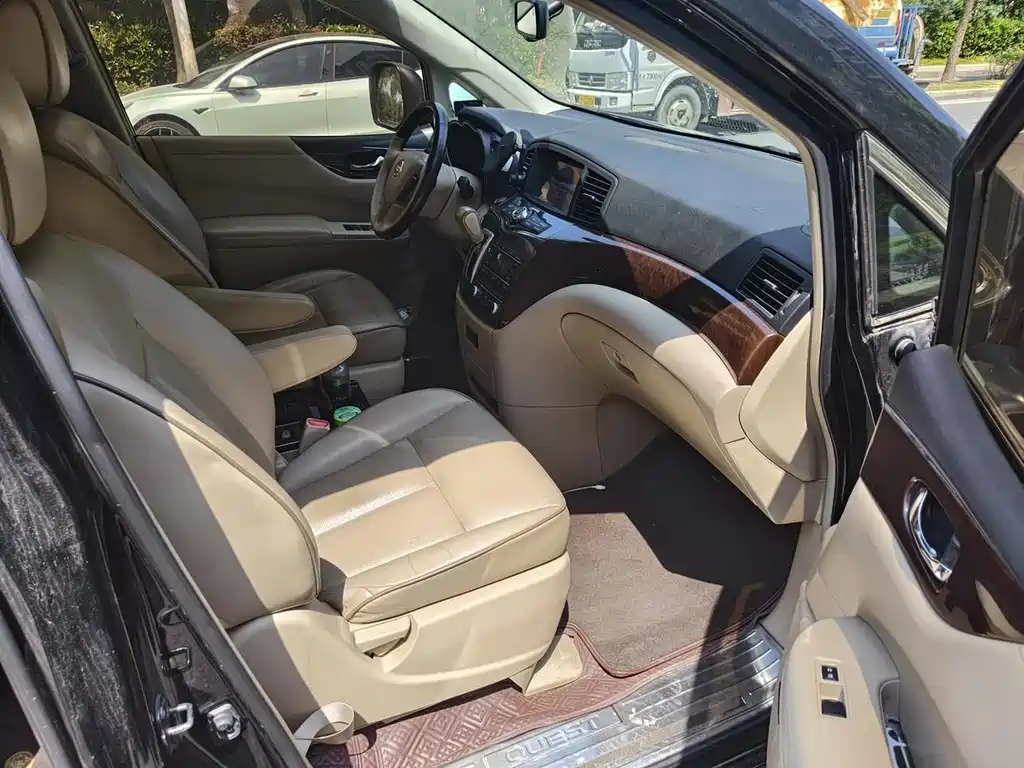 Nissan Quest — миниатюра 13