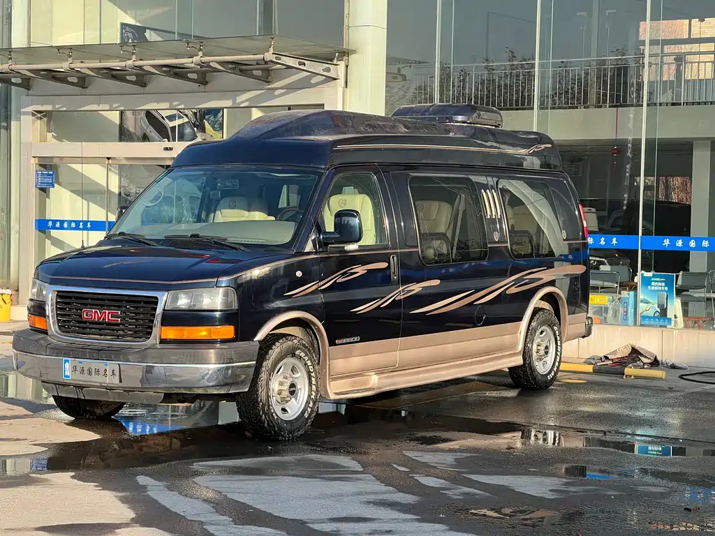 GMC Savana 2005 6.0L AT