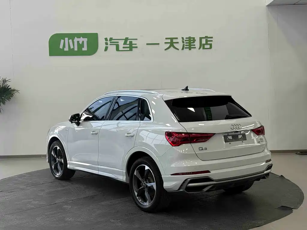Audi Q3 — миниатюра 3