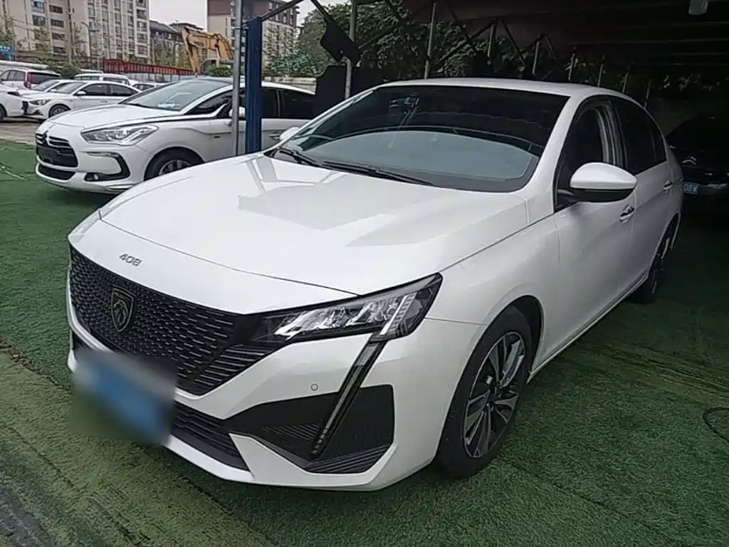 Peugeot 408