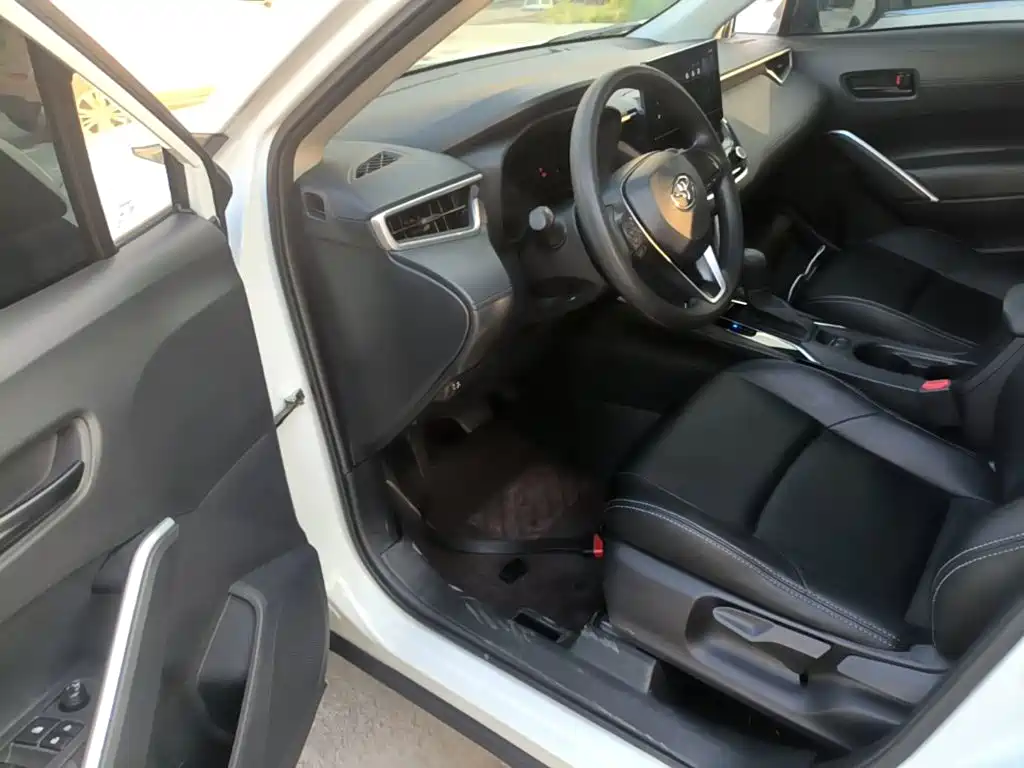 Toyota Frontlander — миниатюра 16