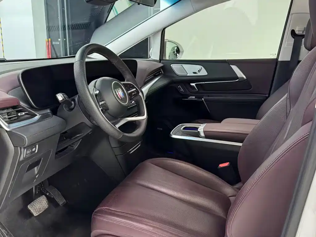 Buick Century — миниатюра 8