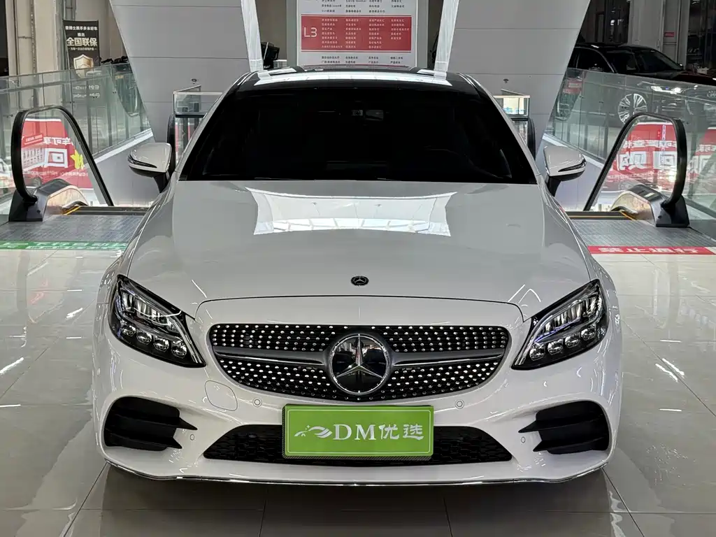 Mercedes-Benz C-Class (Import) — миниатюра 2