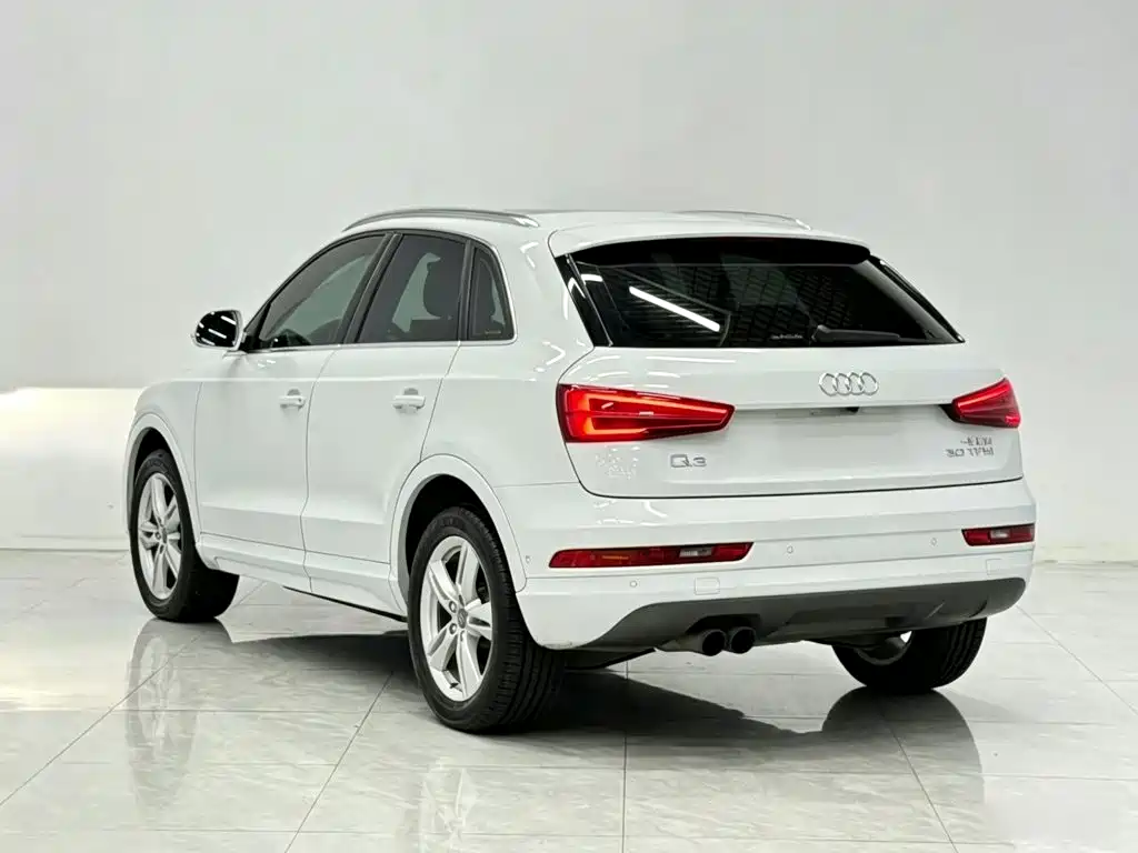 Audi Q3 — миниатюра 5