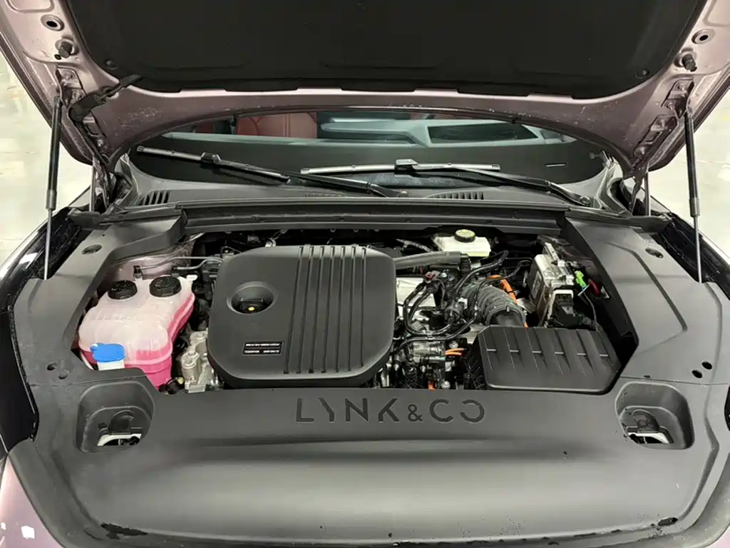 Lynk & Co 07 EM-P — миниатюра 4