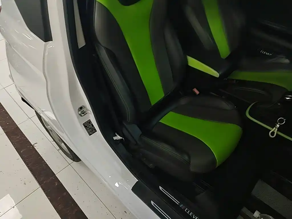 Roewe Clever — миниатюра 25