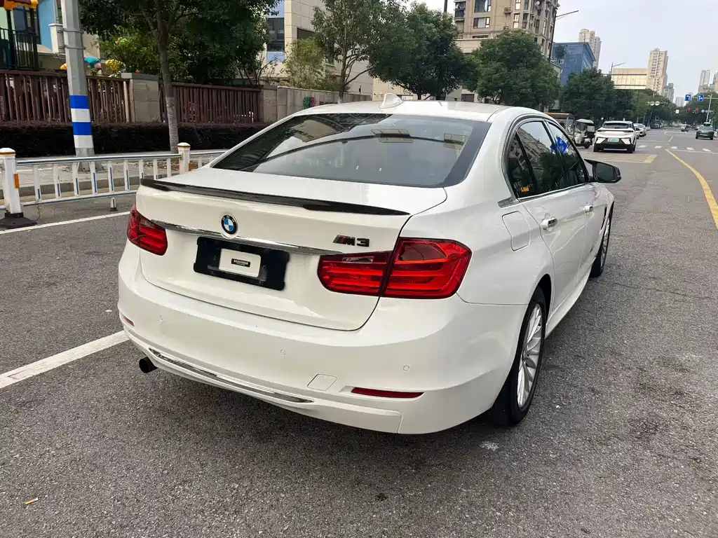 BMW 3 Series — миниатюра 9