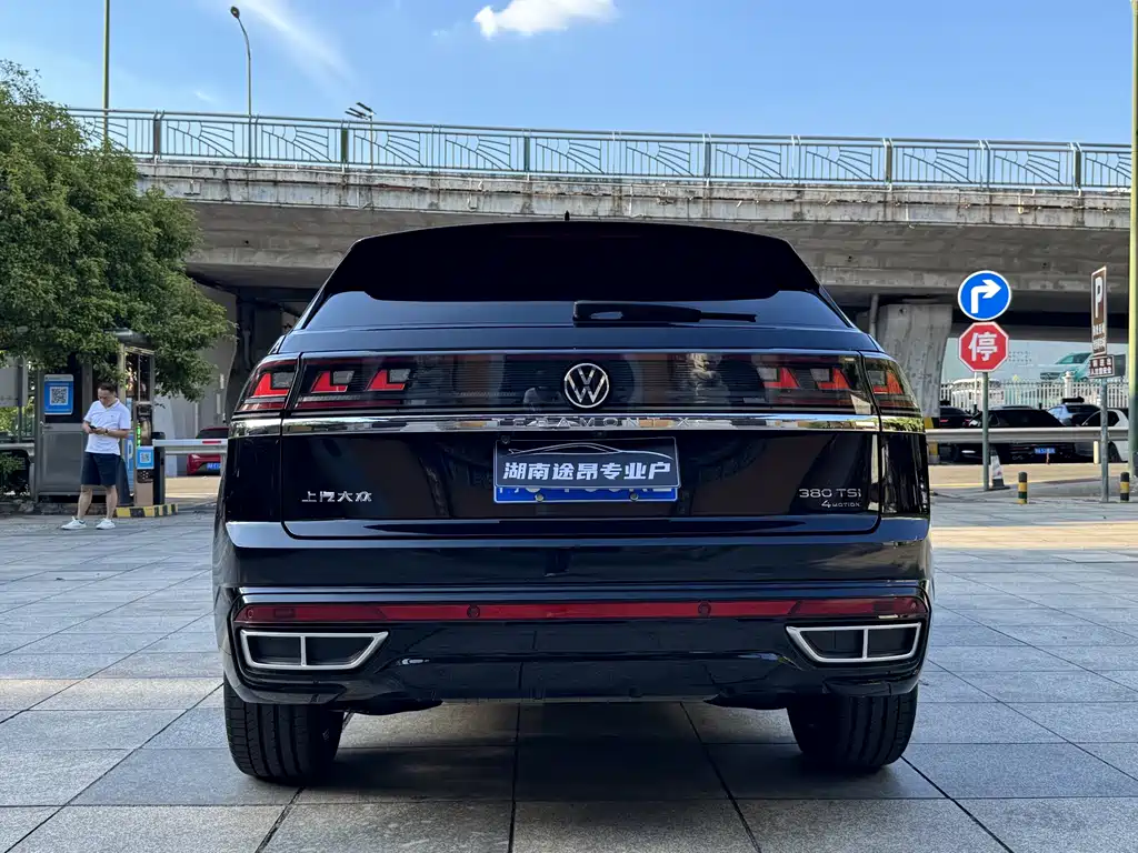 VOLKSWAGEN TOURANG
