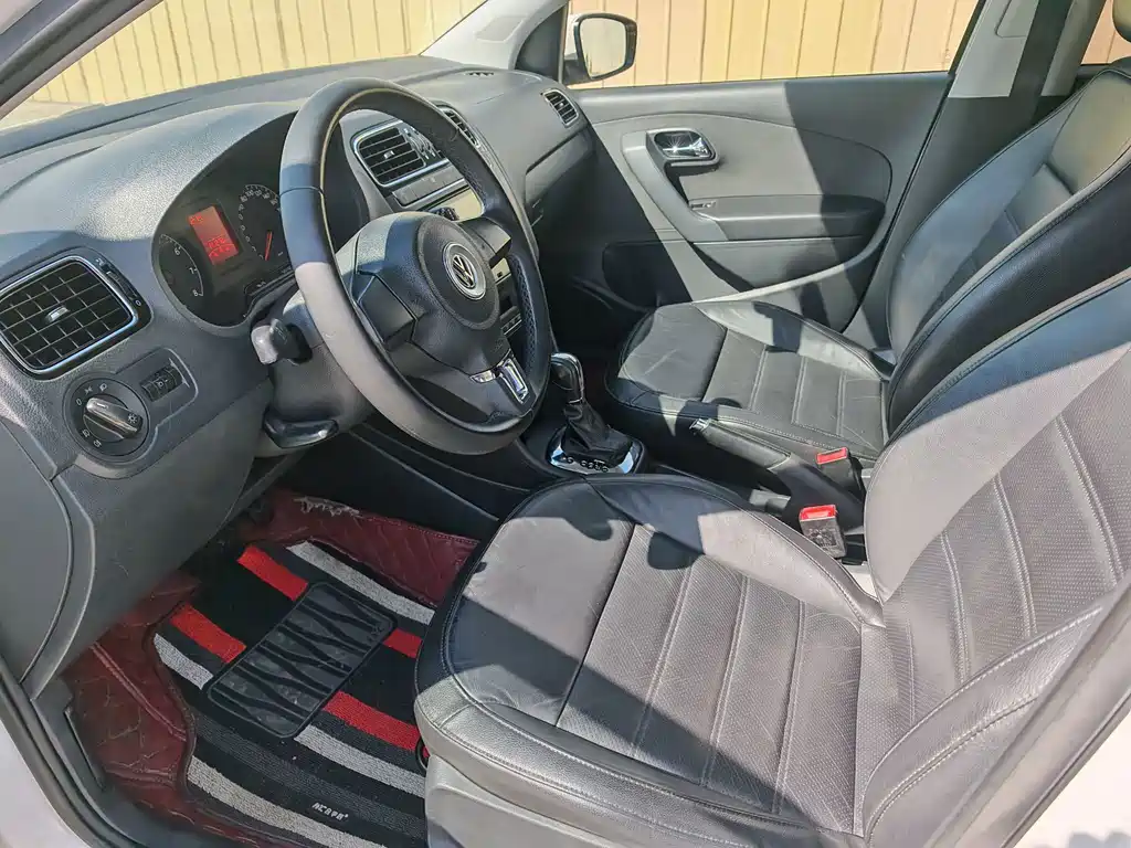 Volkswagen Polo — миниатюра 4