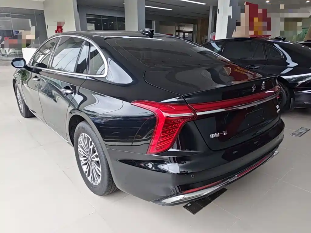 Hongqi Hongqi H5 — миниатюра 5