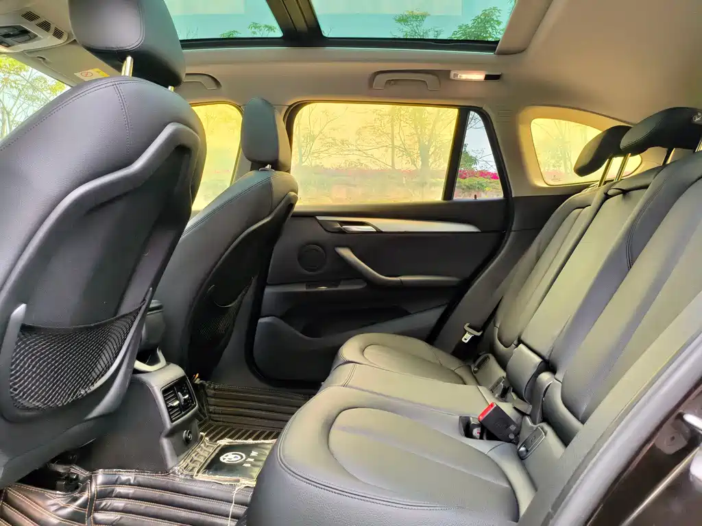 BMW X1 — миниатюра 7