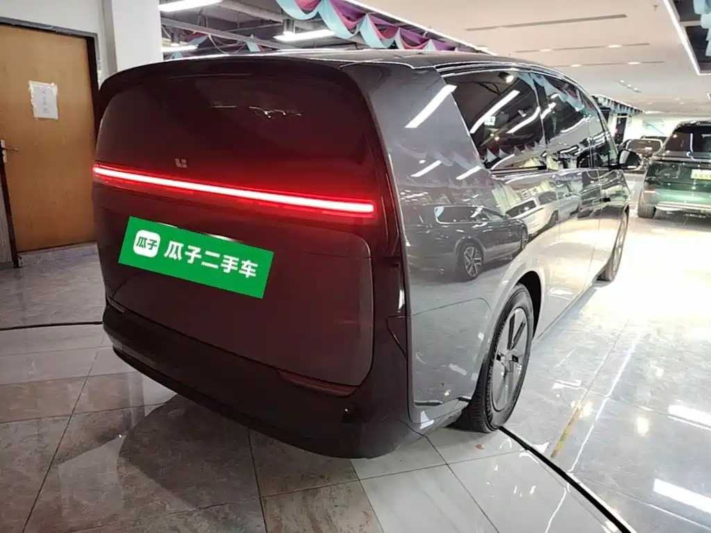 Li Auto Li MEGA — миниатюра 7