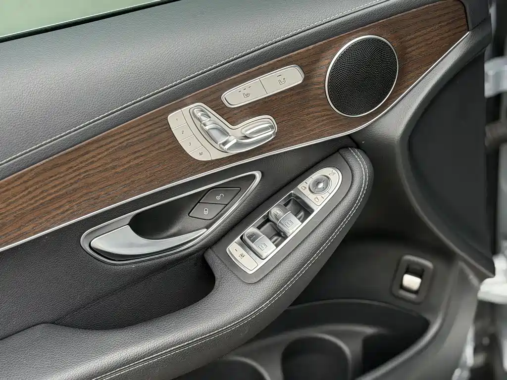 Mercedes-Benz GLC — миниатюра 20