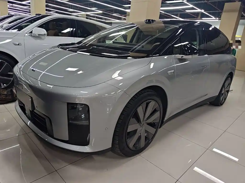 Li Auto Li i8