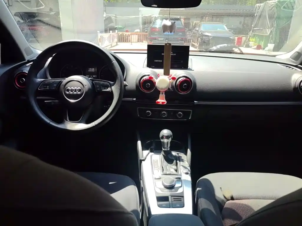 Audi A3 — миниатюра 10