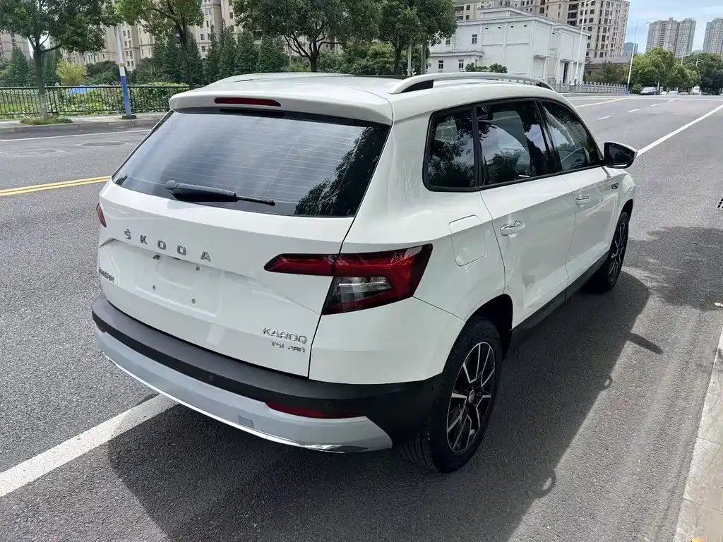 Skoda Karoq — миниатюра 3