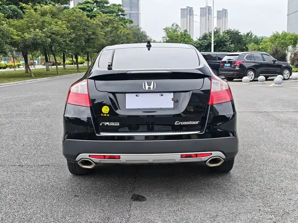 Honda Crosstour — миниатюра 16