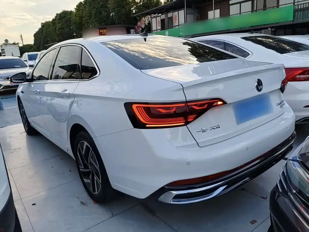Volkswagen Sagitar — миниатюра 5