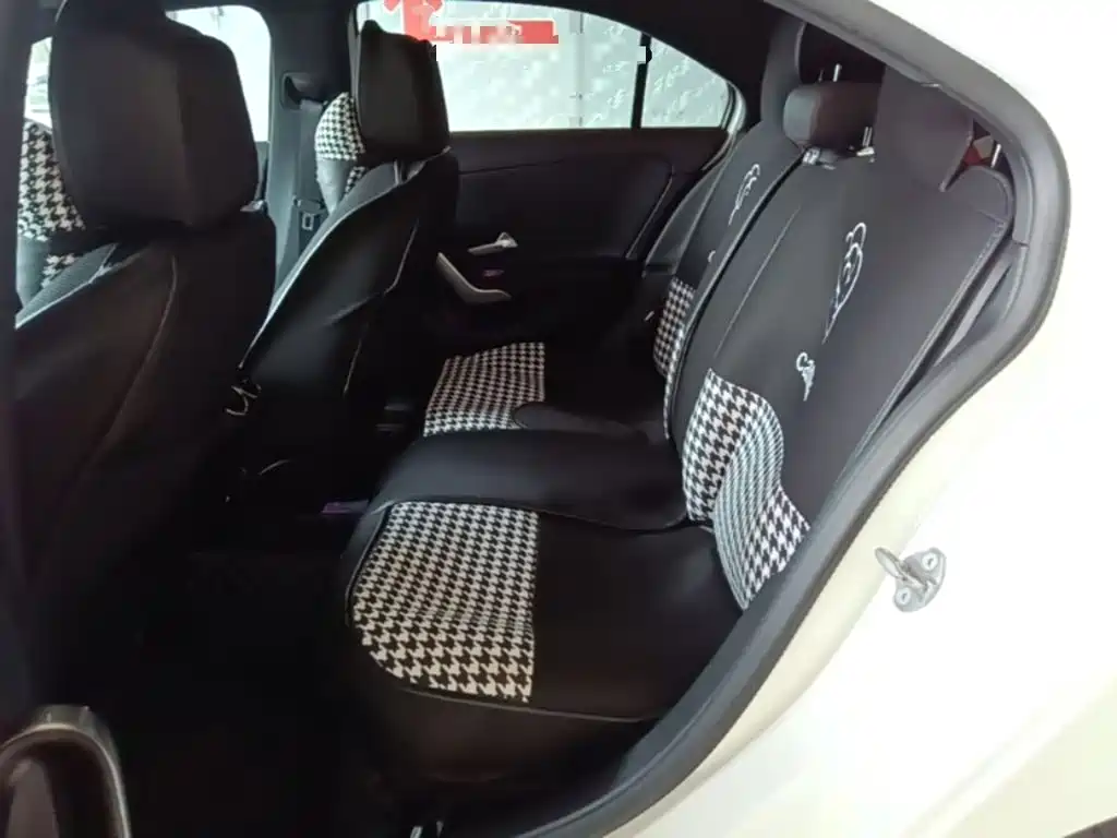 Mercedes-Benz A-Class — миниатюра 17
