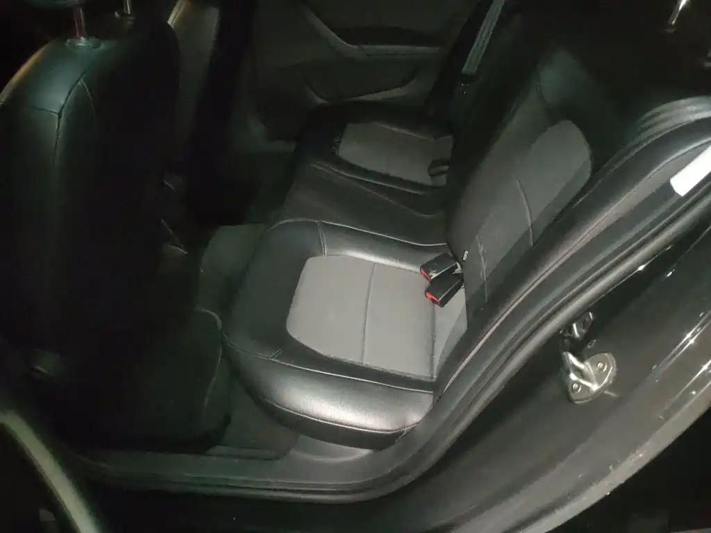 Volkswagen Santana — миниатюра 15