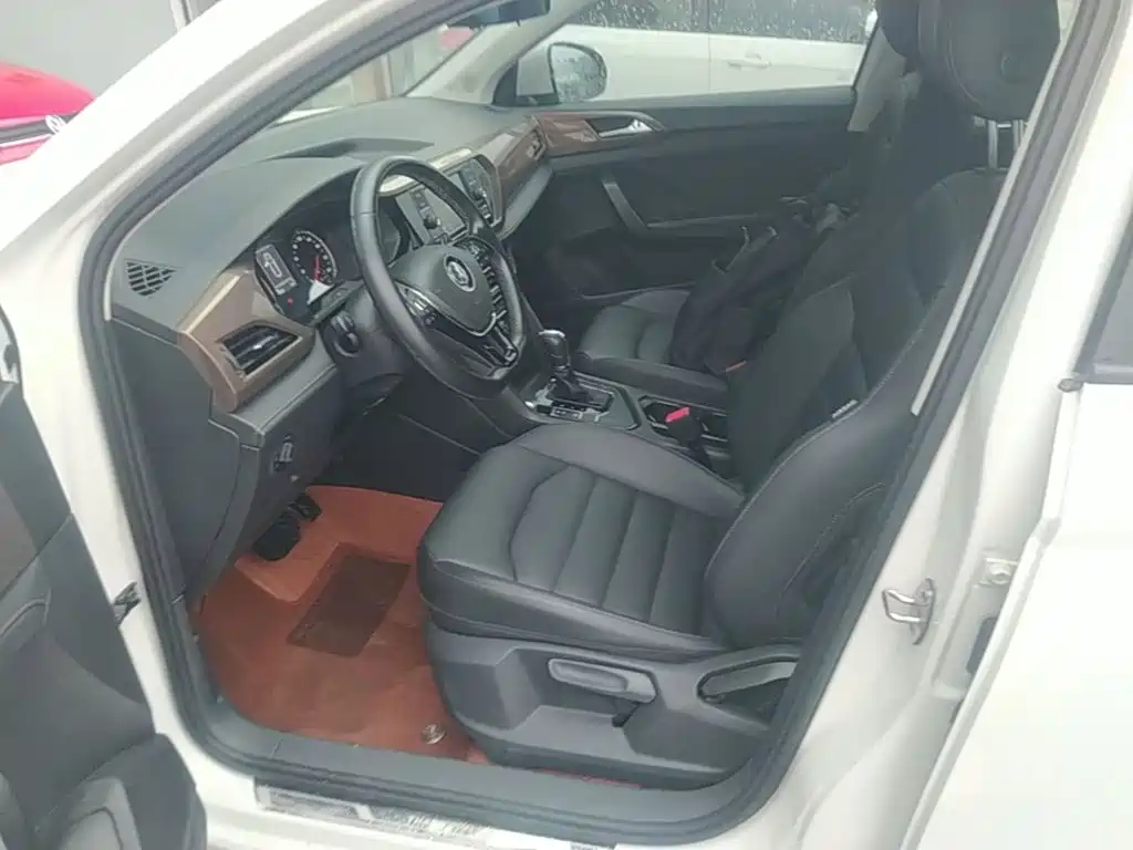 Volkswagen Tharu — миниатюра 15
