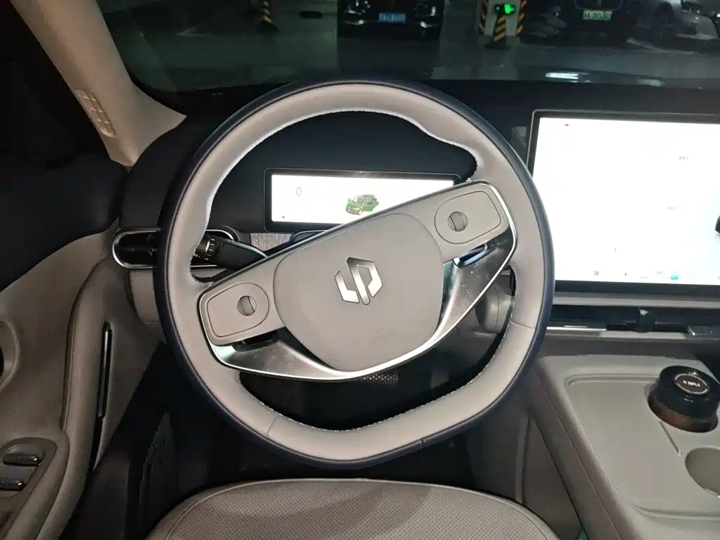 Leapmotor Leapmotor A10 — миниатюра 6