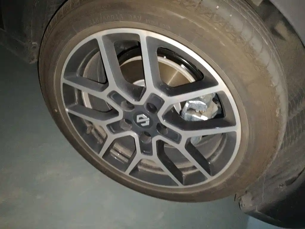 Leapmotor Leapmotor A10 — миниатюра 25