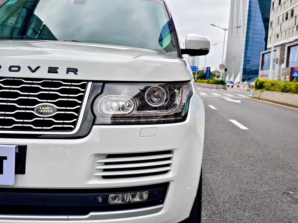 Land Rover Range Rover 2015 3.0 TDV6 Vogue