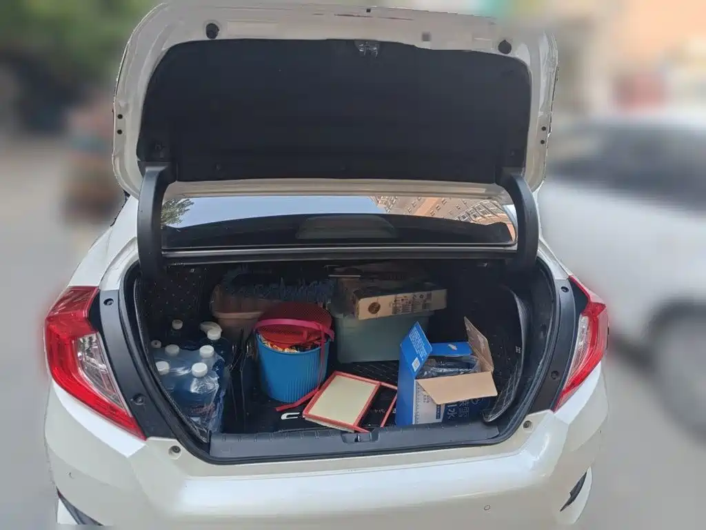 Honda Civic — миниатюра 20