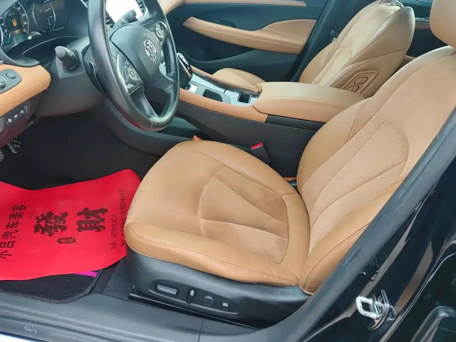 Buick LaCrosse — миниатюра 9