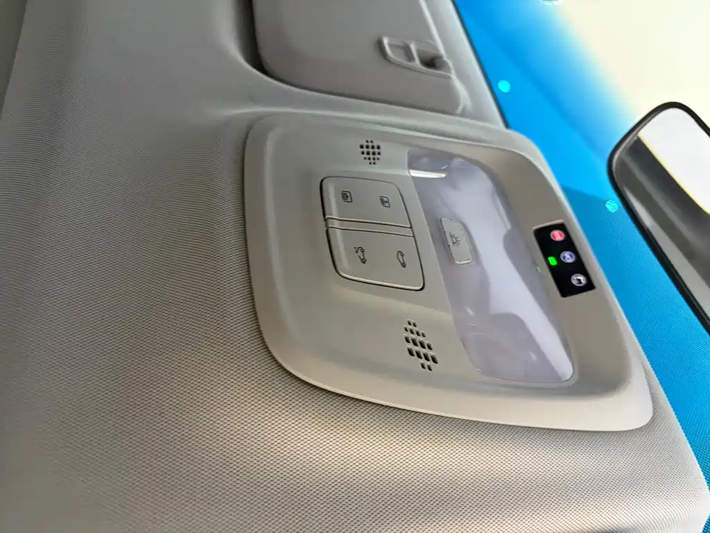 Chevrolet Volando — миниатюра 25