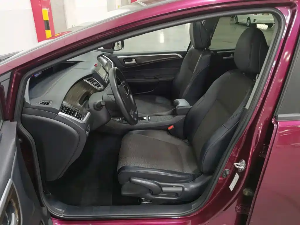 Honda Jade — миниатюра 10