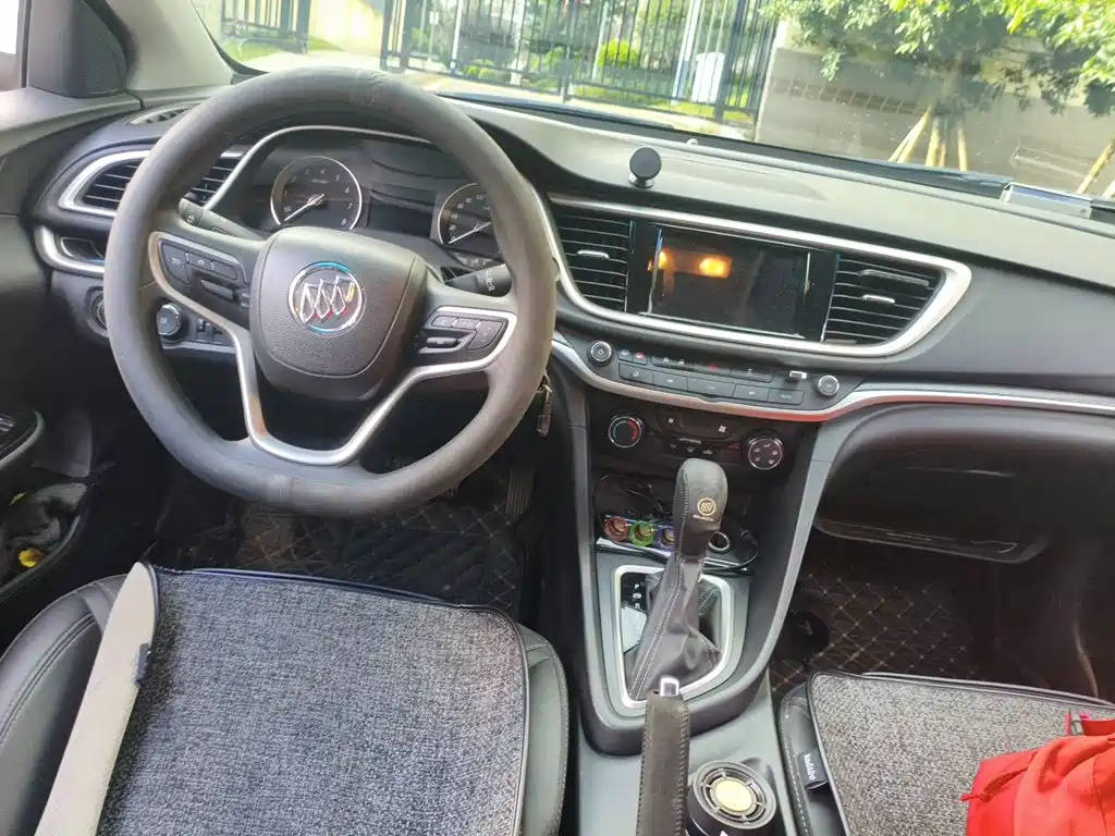 Buick Excelle — миниатюра 6