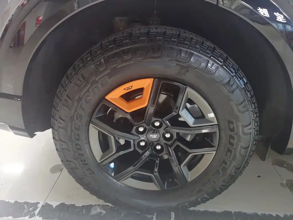 Ford Explorer — миниатюра 13