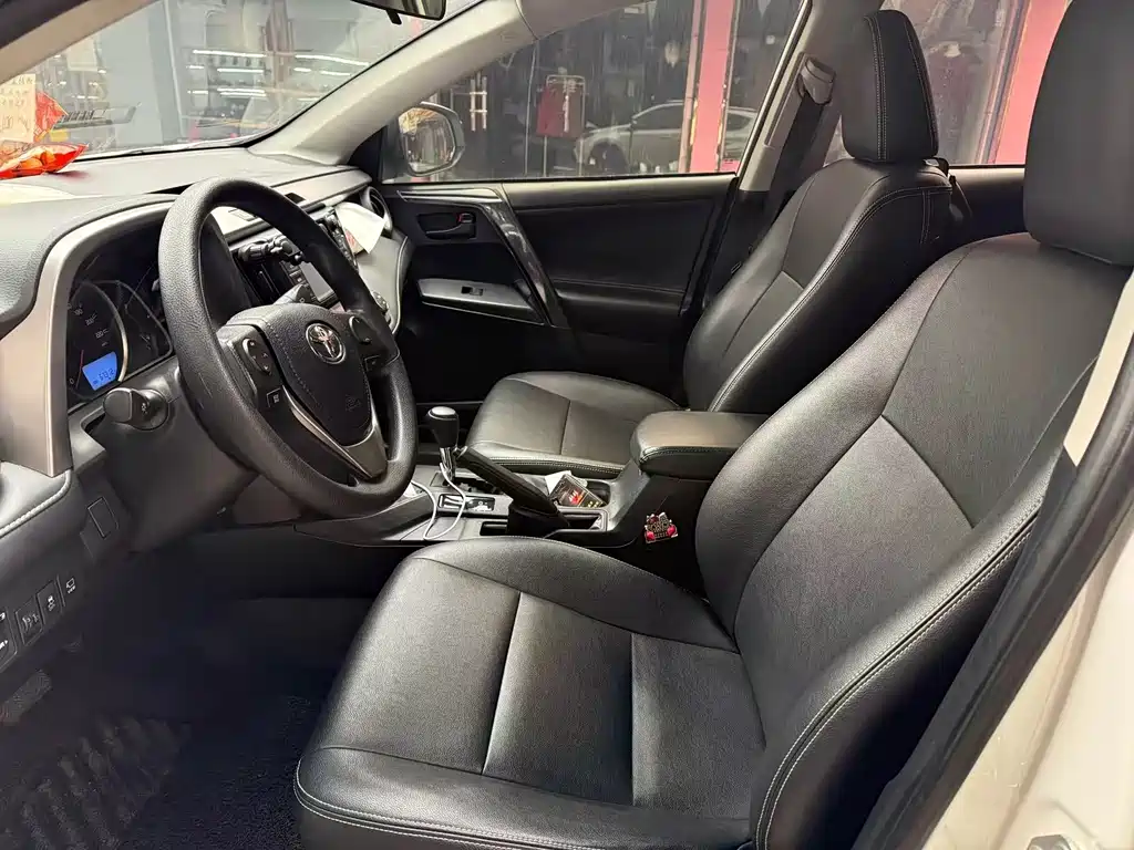 TOYOTA RAV4 RONGFANG