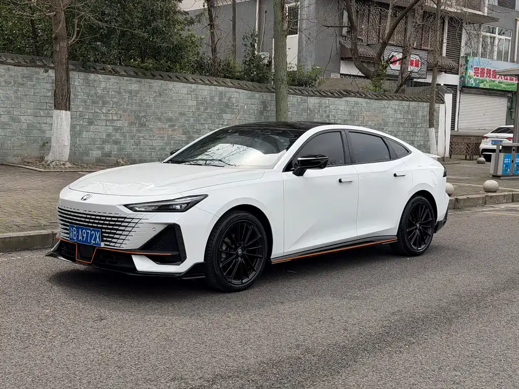 Changan UNI-V 2023