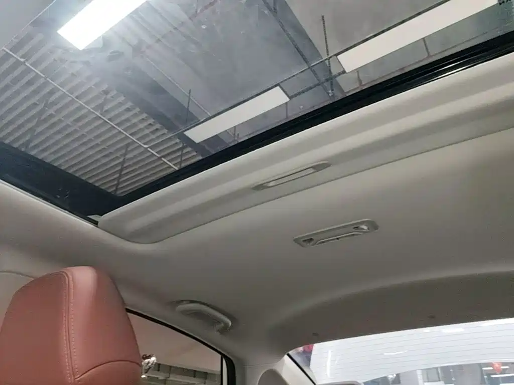 Changan Eado — миниатюра 18
