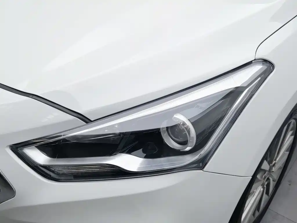 Hyundai Mistra — миниатюра 7