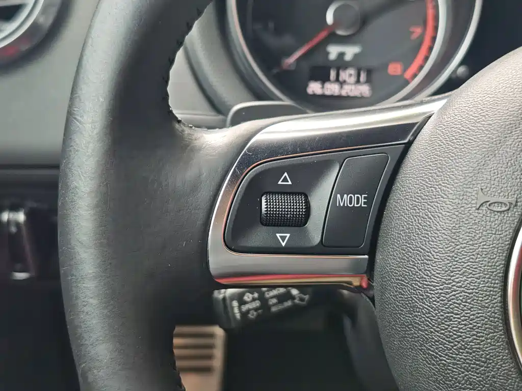 Audi TT — миниатюра 9