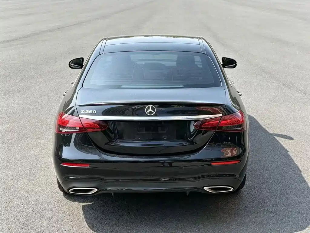 Mercedes-Benz E-Class (Import) — миниатюра 5