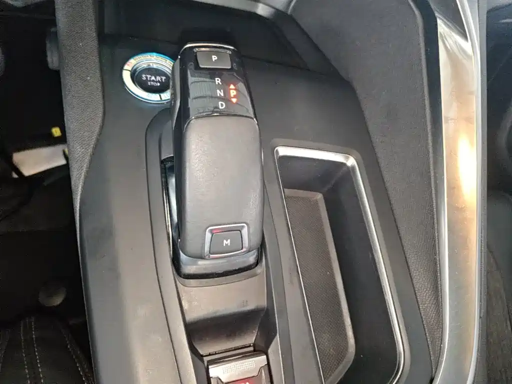Peugeot 5008 — миниатюра 14