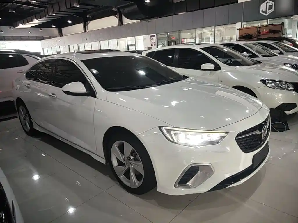 Buick Regal — миниатюра 4