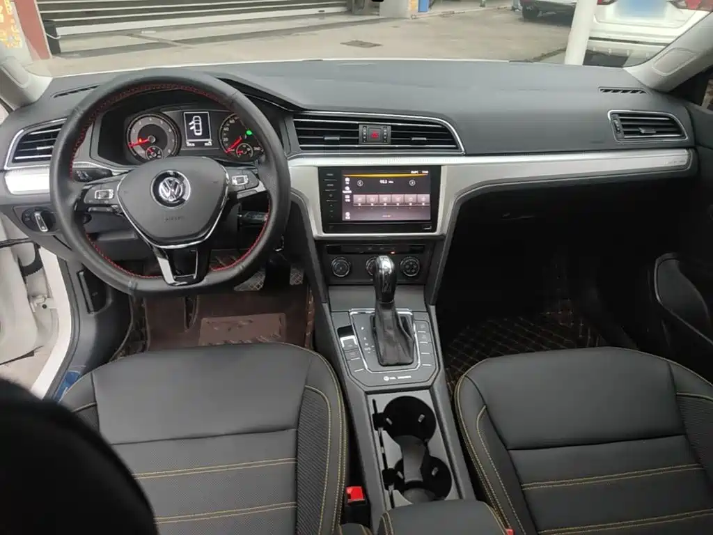 Volkswagen Lamando — миниатюра 10