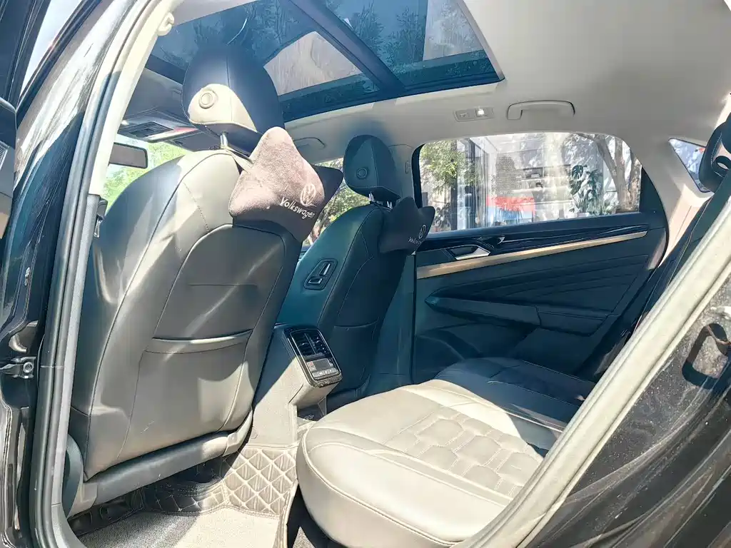 Volkswagen Passat — миниатюра 9
