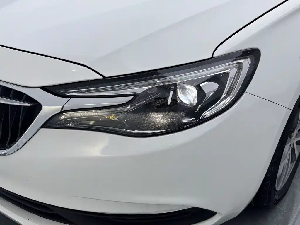 Buick Excelle — миниатюра 16