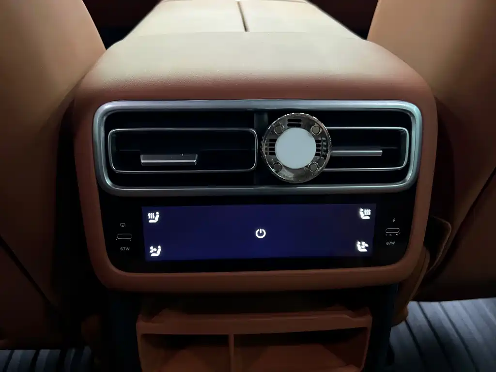 Li Auto Li L6 — миниатюра 11