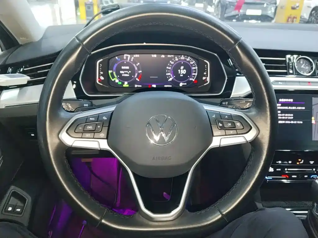 Volkswagen 迈腾 PHEV — миниатюра 11