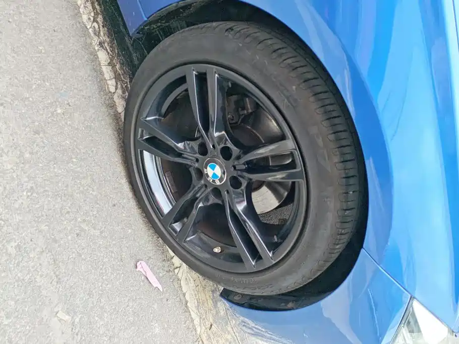 BMW 3 Series — миниатюра 6