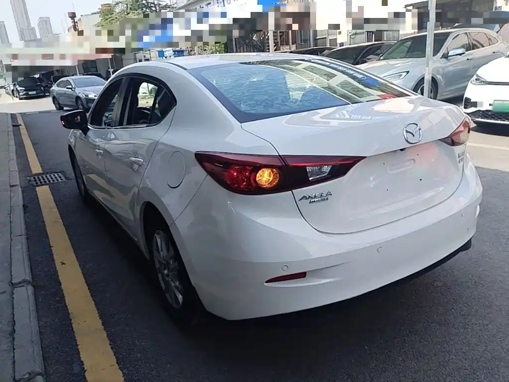 Mazda 3 Axela — миниатюра 5