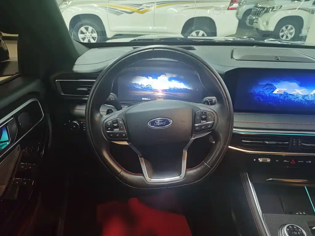Ford Explorer — миниатюра 15